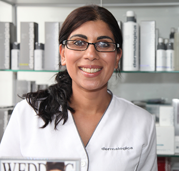 Meet Razia. Blackburn, England